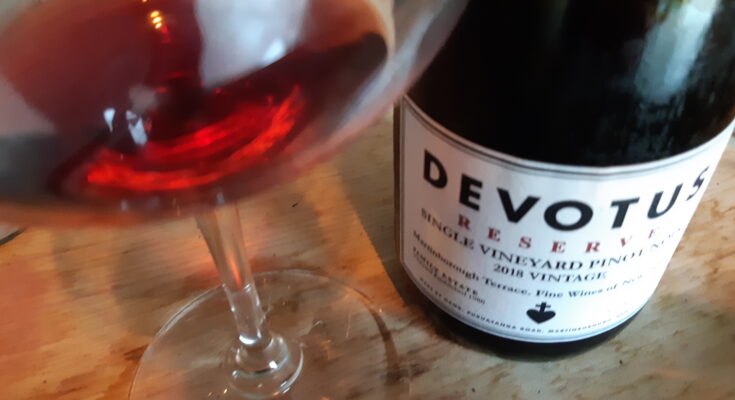 Devotus Reserve Pinot Noir 18
