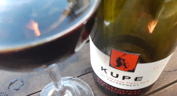 Escarpment Kupe Pinot Noir 2013