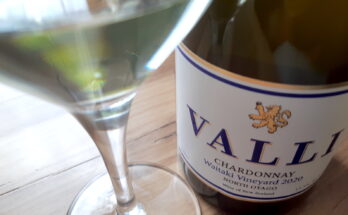 Valli Waitaki Vineyard Chardonnay 2020