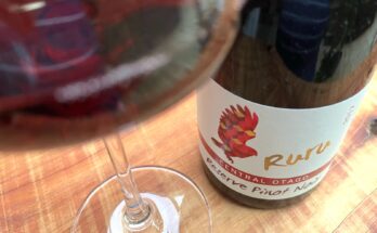 Ruru Reserve Pinot 17
