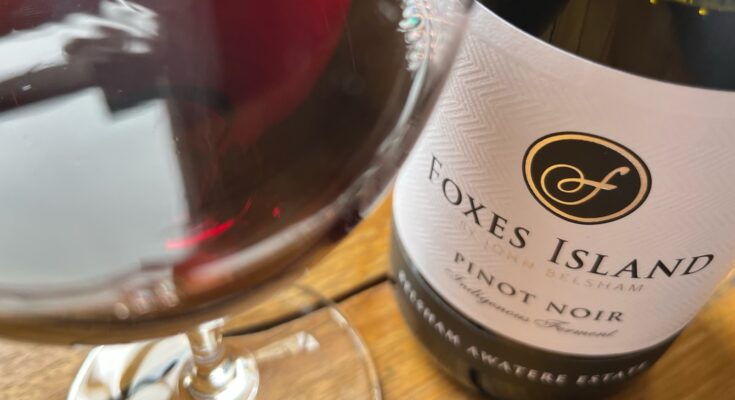 Foxes Island Pinot Noir 2013