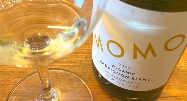 Momo Organic Sauvignon Blanc 2022