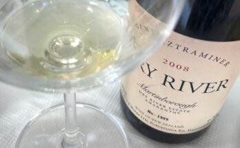 Dry River Gewurztraminer 2008