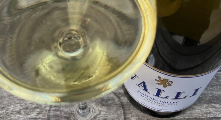 Valli Waitaki Valley Chardonnay 2023