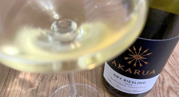 Akarua Dry Riesling 2024