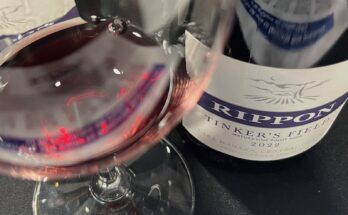 Rippon Tinker’s Field Pinot Noir 2022