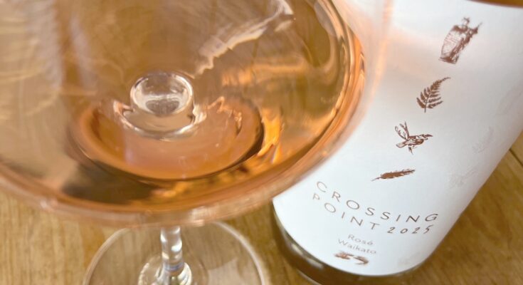 Crossing Point Rosé 2025