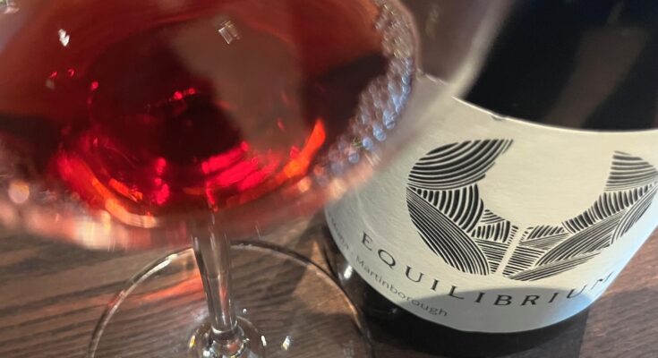 Equilibrium Pinot Noir 2022