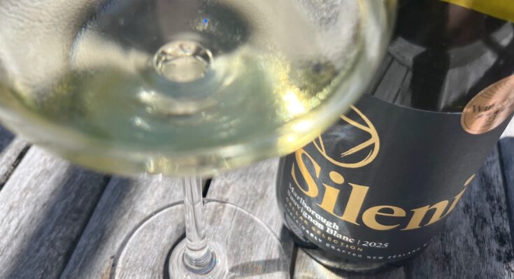 Sileni Cellar Selection Marlborough Sauvignon Blanc 2025