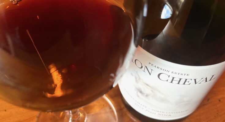 Mon Cheval ‘Pearson Estate’ Pinot Noir 2012