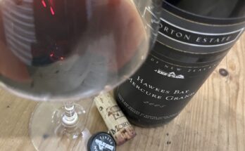 Morton Estate ‘Mercure Grand’ 2005
