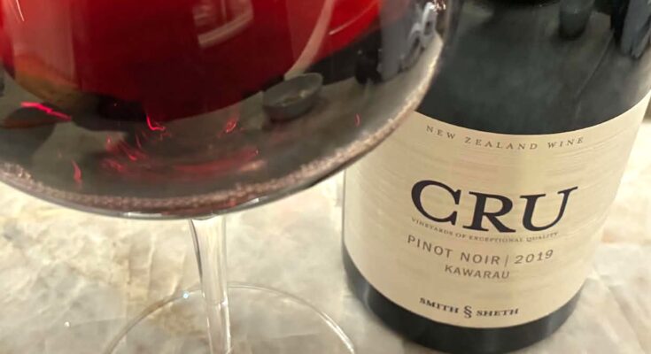 Smith & Sheth Cru Kawarau Pinot Noir 2019